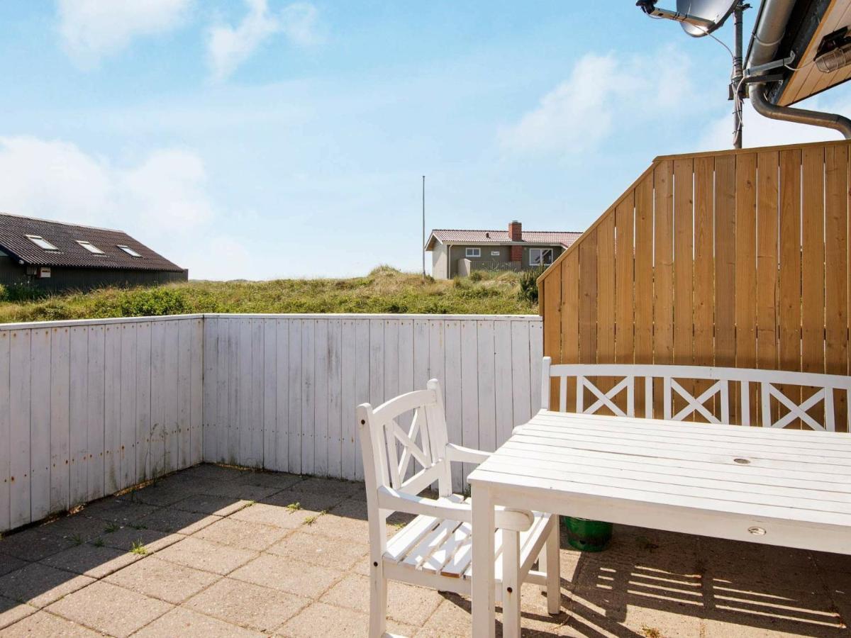 6 Person Holiday Home In R M Bolilmark エクステリア 写真